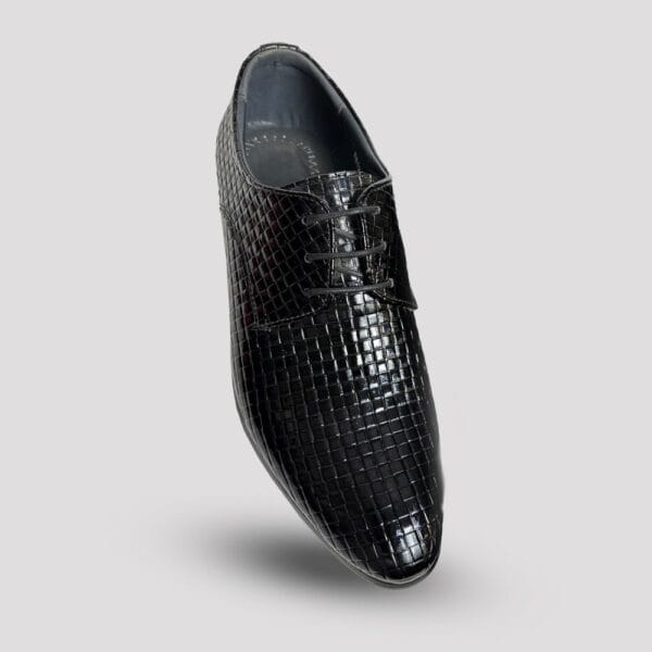 Vanguard Croc Derby black 3