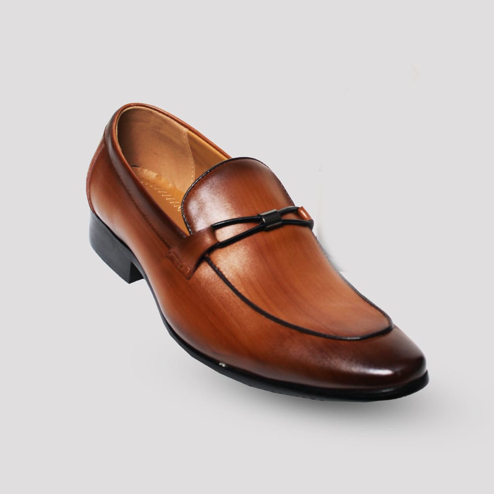 Imperial Charm (A200-6)